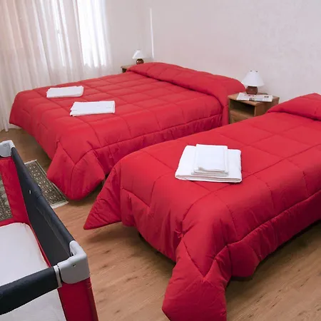 Kosher The In Bed & Breakfast 3*