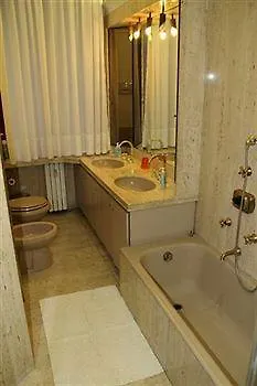 Bed & Breakfast Kosher The In Roma